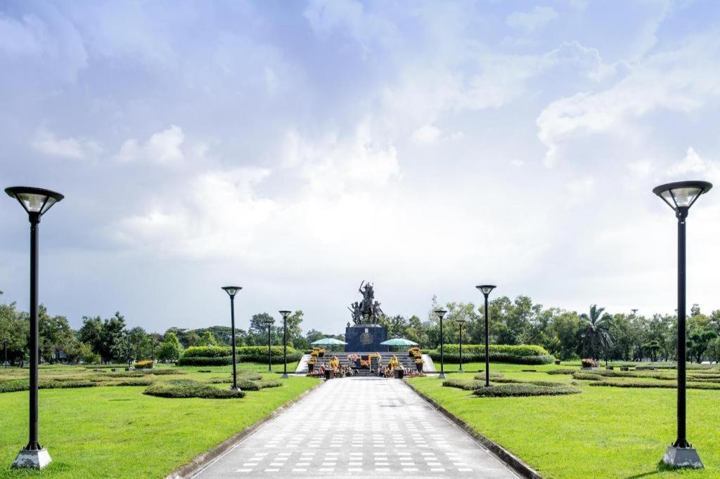 K.P. Grand Hotel Chanthaburi Exterior photo